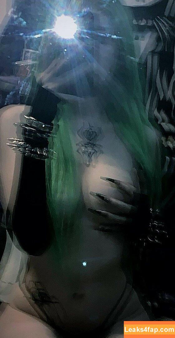 livingdeadgothh /  leaked photo photo #0015