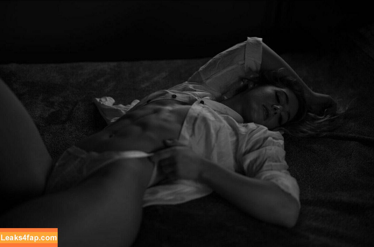 Livvalittle слитое фото фото #0300