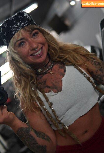 Lizlovelift_ / lizanne1995 leaked photo photo #0011