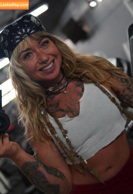 Lizlovelift_ / lizanne1995 leaked photo photo #0043