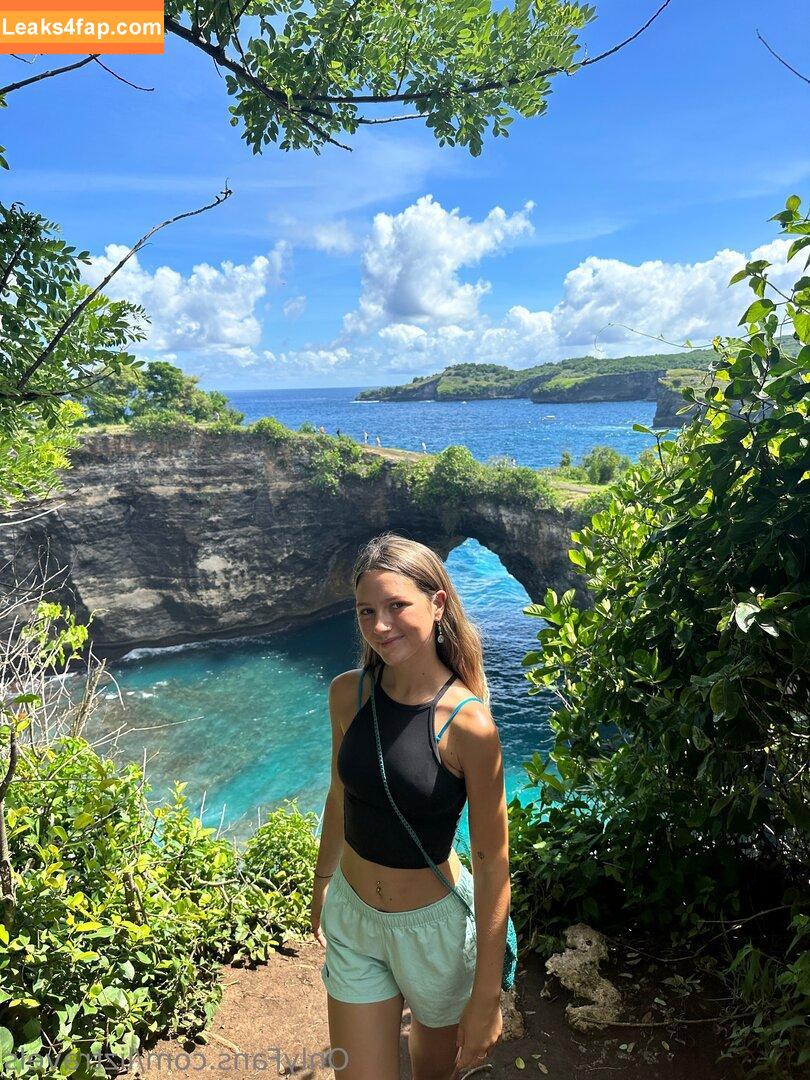 liztravels /  leaked photo photo #0055