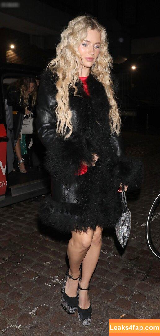 Lottie Moss / lottiemoss / lottiemossof / lottiemossxo leaked photo photo #0467