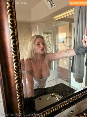 Lottie Moss photo #0057