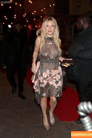 Lottie Moss photo #0401