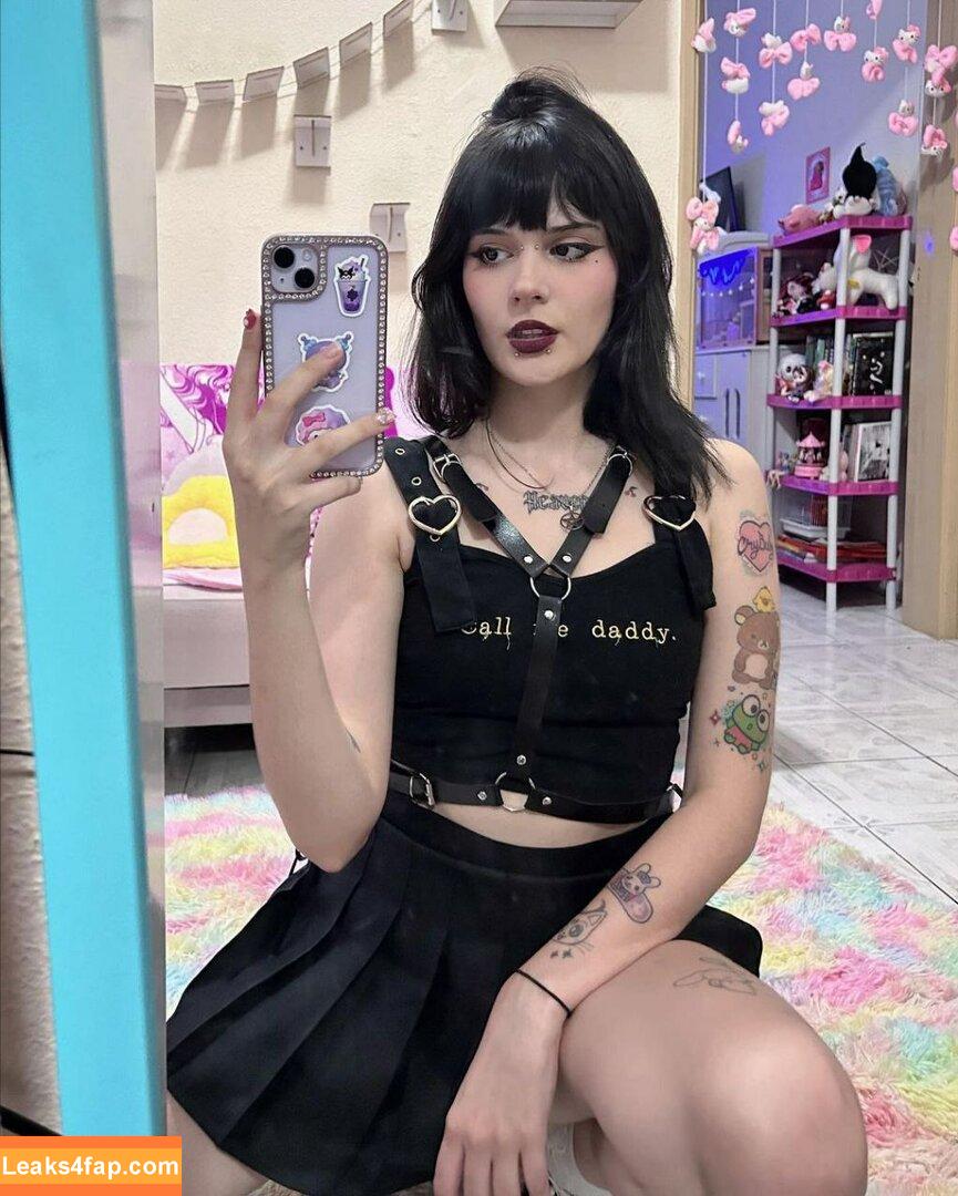 Lovecherrybella leaked photo photo #0002