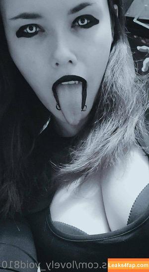 Lovely_Void810 photo #0002