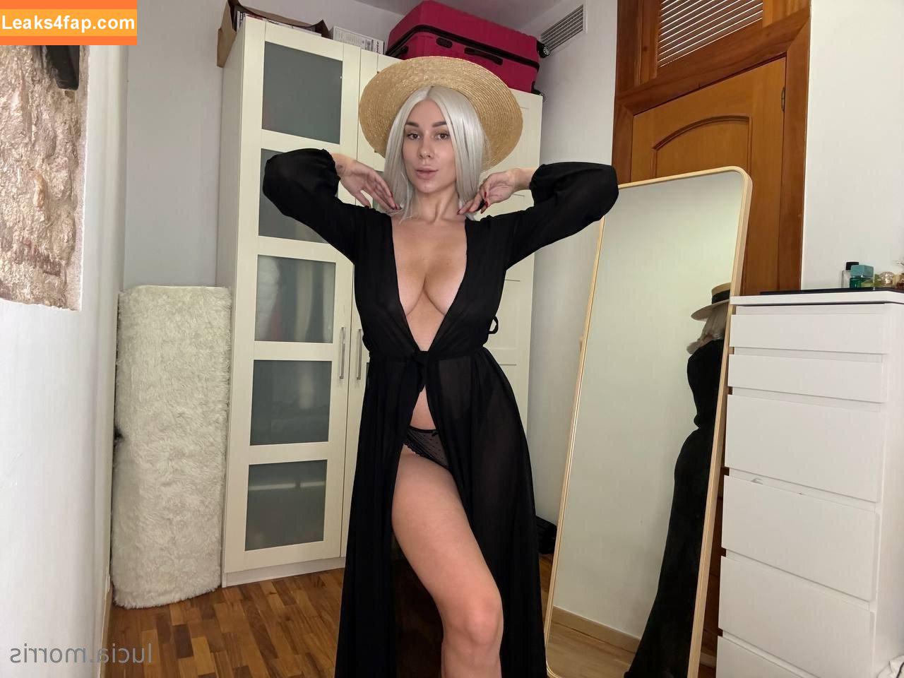 lucia.morris / ucantwearthat leaked photo photo #0004