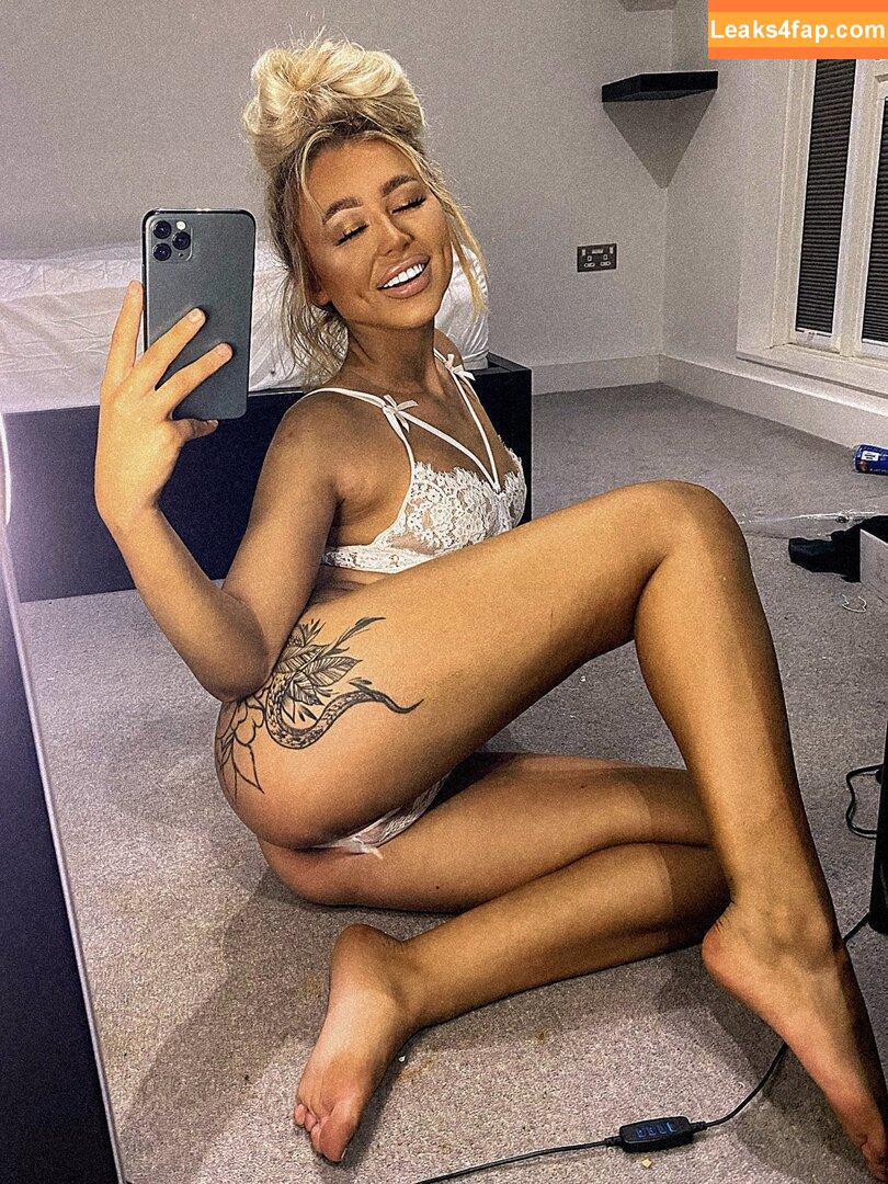 Lucie Rose /  leaked photo photo #0002