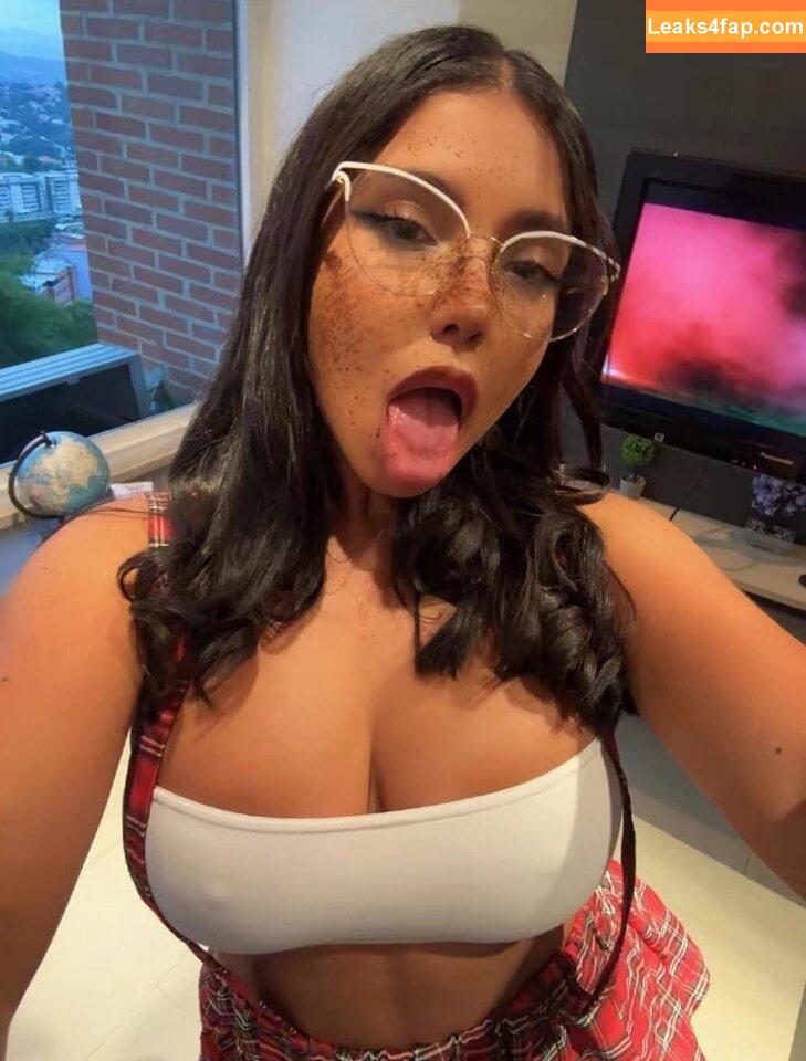Luna Alessandra /  leaked photo photo #0004