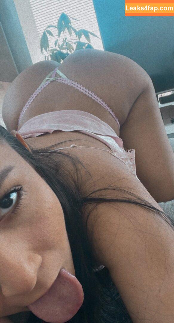 Luna.Gonzales /  leaked photo photo #0012