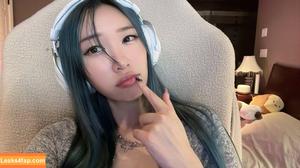 Luna Ly photo #0005