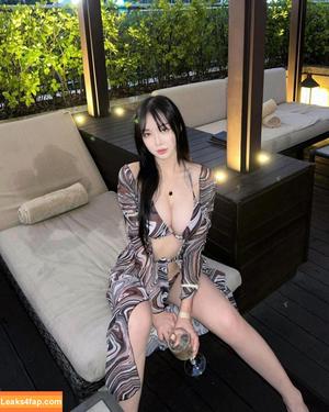 LunaKim photo #0011