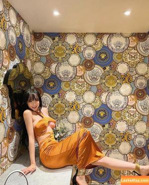 LunaKim photo #0015