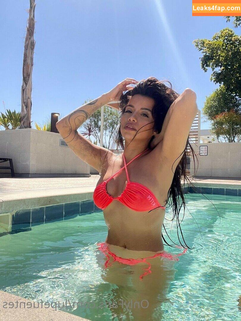 Lupe Fuentes / lupefuentes leaked photo photo #0006
