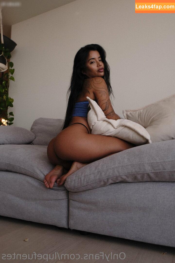 Lupe Fuentes / lupefuentes слитое фото фото #0197