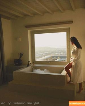 luxurylucia фото #0024