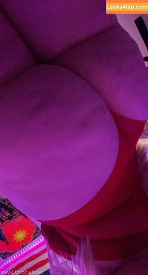 lxves photo #0045
