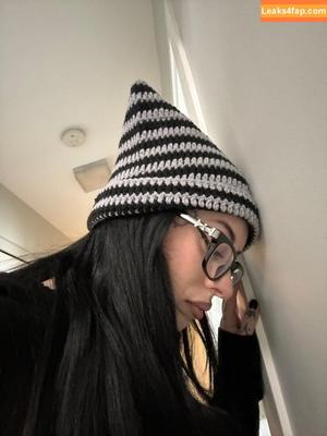 lydiarains photo #0003