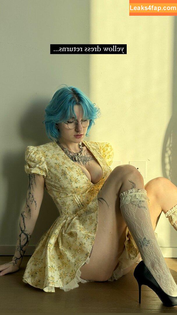 Lyra Crow (lyracr0w0) / lyracr0w0 leaked photo photo #0007