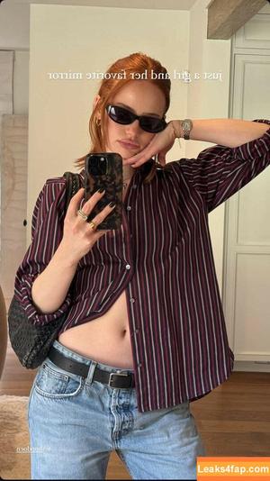 Madelaine Petsch photo #0024