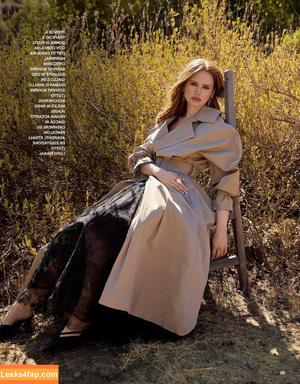 Madelaine Petsch фото #0178