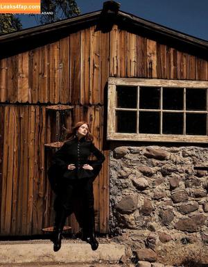 Madelaine Petsch фото #0179