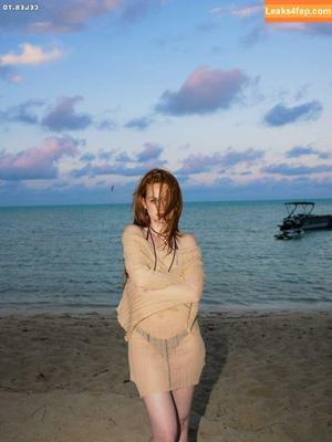 Madelaine Petsch photo #0312