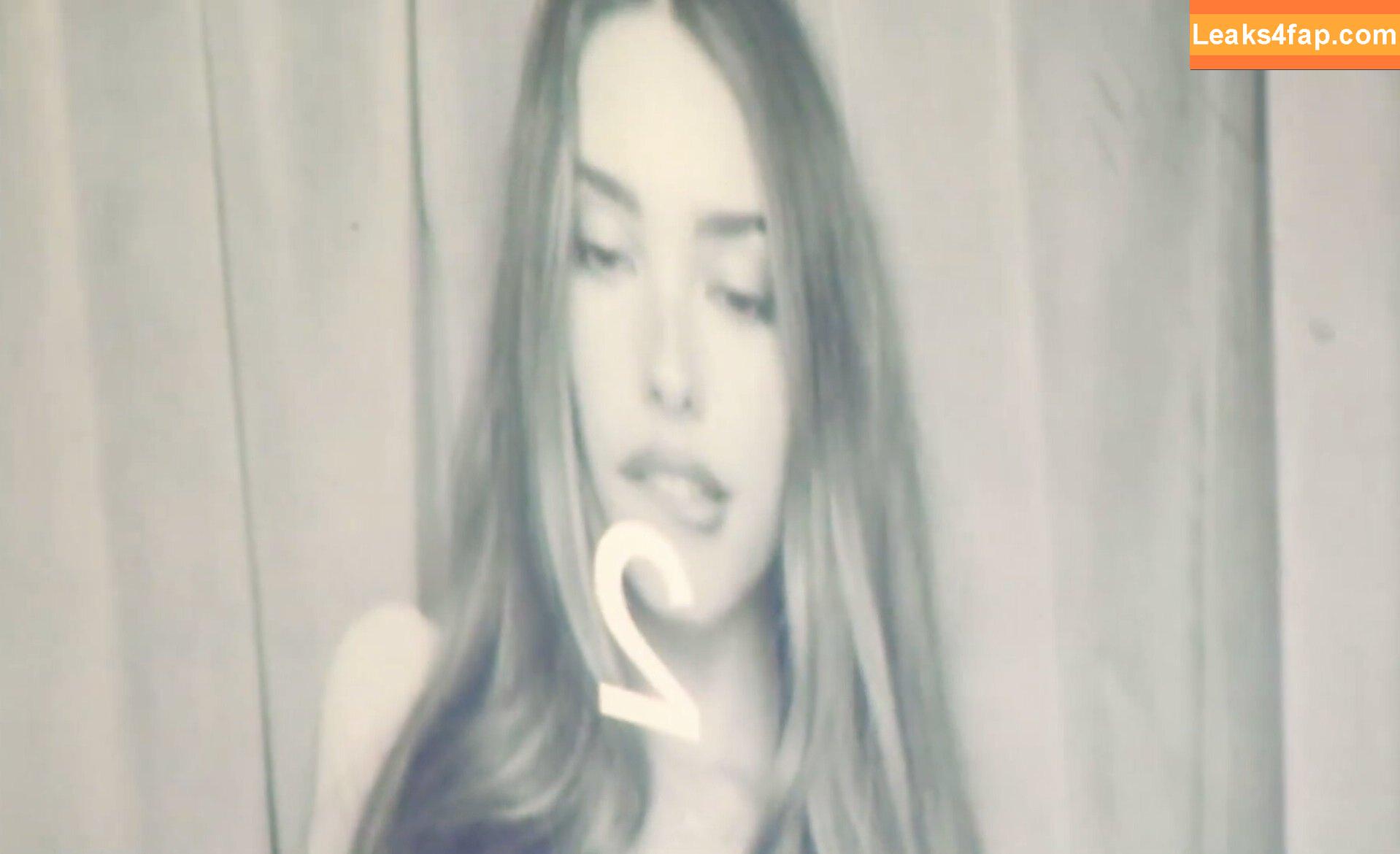 Madison Beer / madisonbeer leaked photo photo #0565