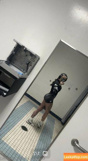 madison_lippy photo #0004