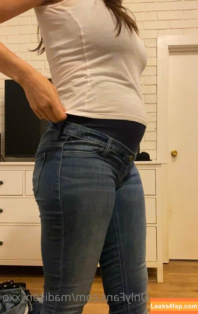 madison_xxo / Milfy_Madison / milfy_madison_x leaked photo photo #0028