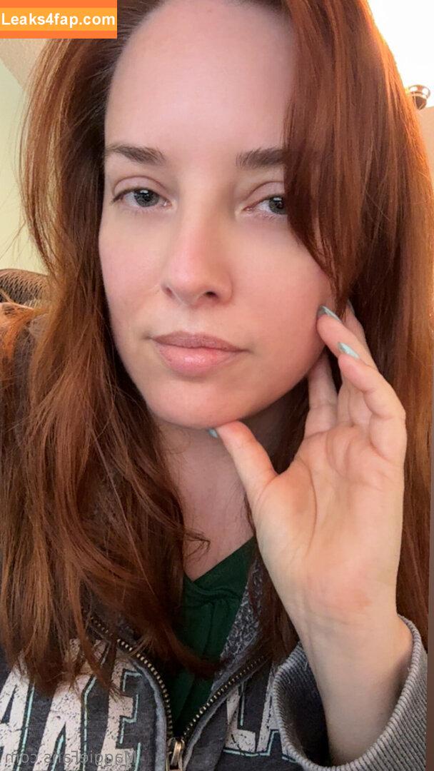 maggiegreenlive / officialmaggiegreen leaked photo photo #0089