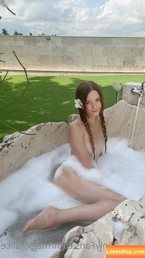 magic_alice photo #0664