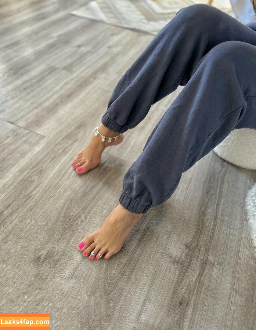 Mariefrenchgirlfeet / mariefanpageloveher / mariefrenchfeetgirl leaked photo photo #0016