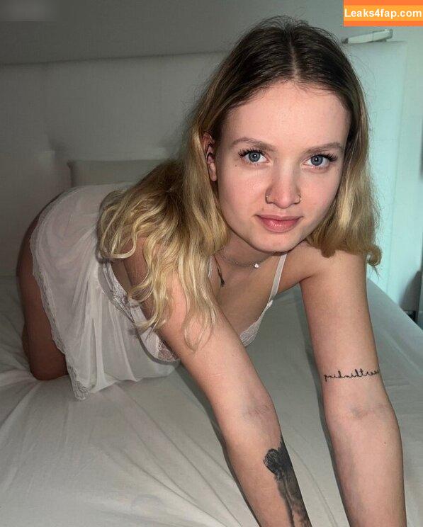 MarieMelissah /  leaked photo photo #0012