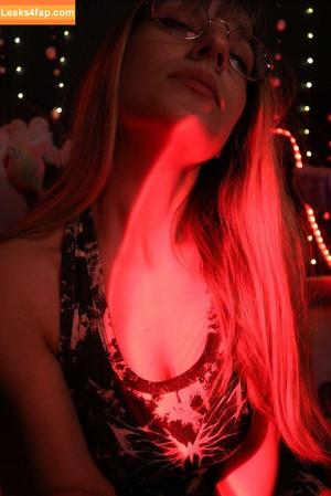 Maya ASMR photo #0019