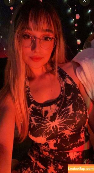 Maya ASMR photo #0020