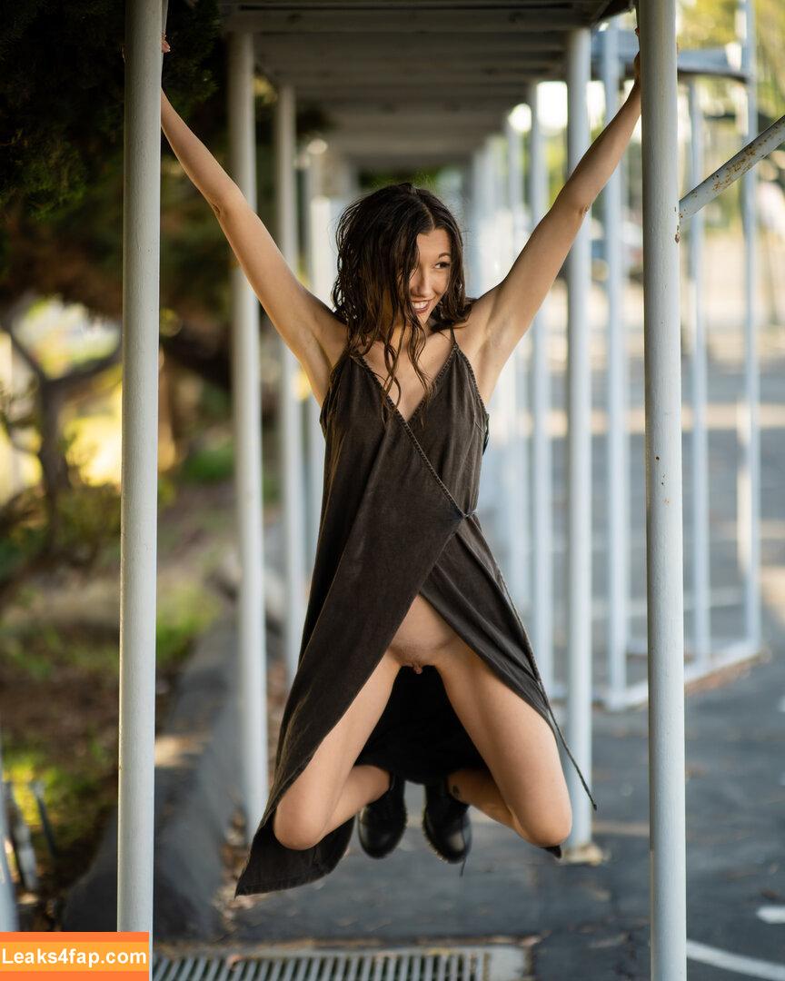 Maya Woulfe / mayawoulfe leaked photo photo #0094