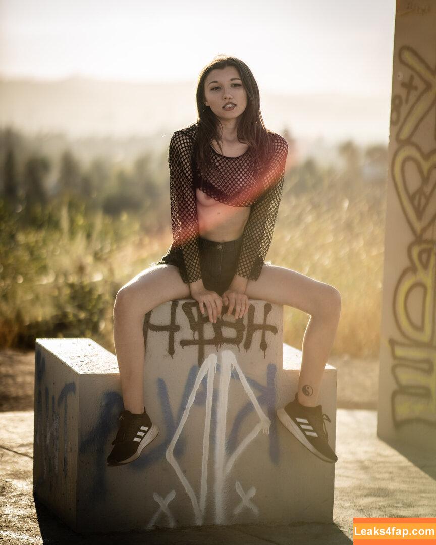 Maya Woulfe / mayawoulfe leaked photo photo #0113