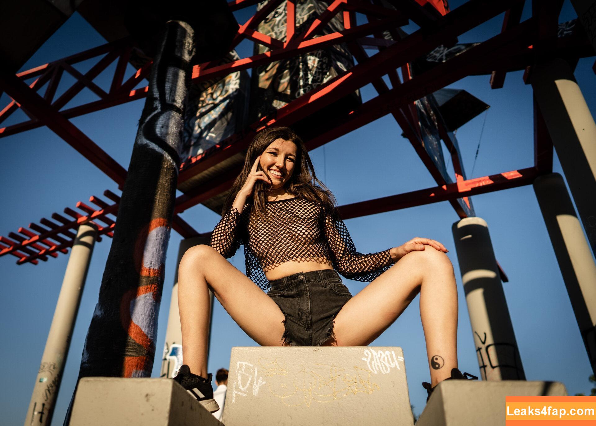 Maya Woulfe / mayawoulfe leaked photo photo #0114