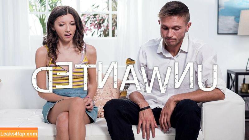 Maya Woulfe / mayawoulfe слитое фото фото #0234