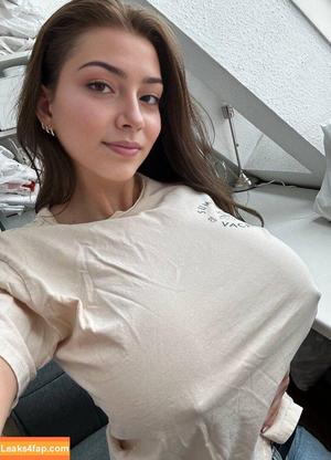 mayasinger photo #0014