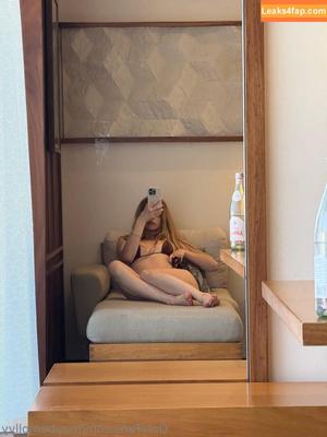 maybemollyy photo #0912