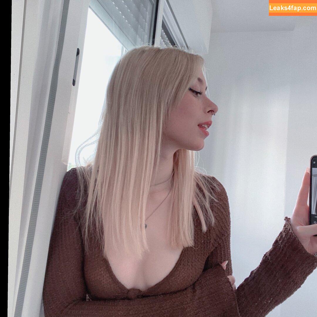 mayinha / xmayinha leaked photo photo #0009