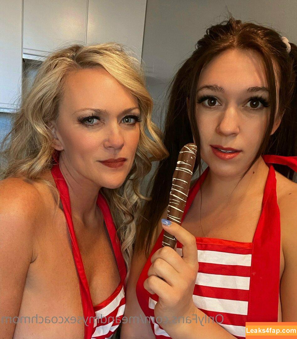 meandmysexcoachmom /  leaked photo photo #0017