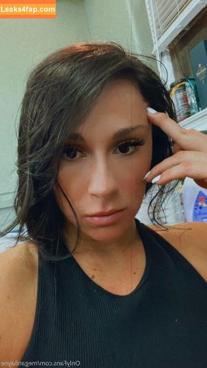 Megan Bayne photo #0025