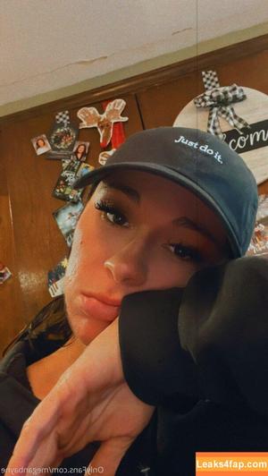 Megan Bayne photo #0040