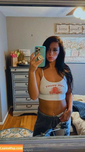 Megan Bayne photo #0047