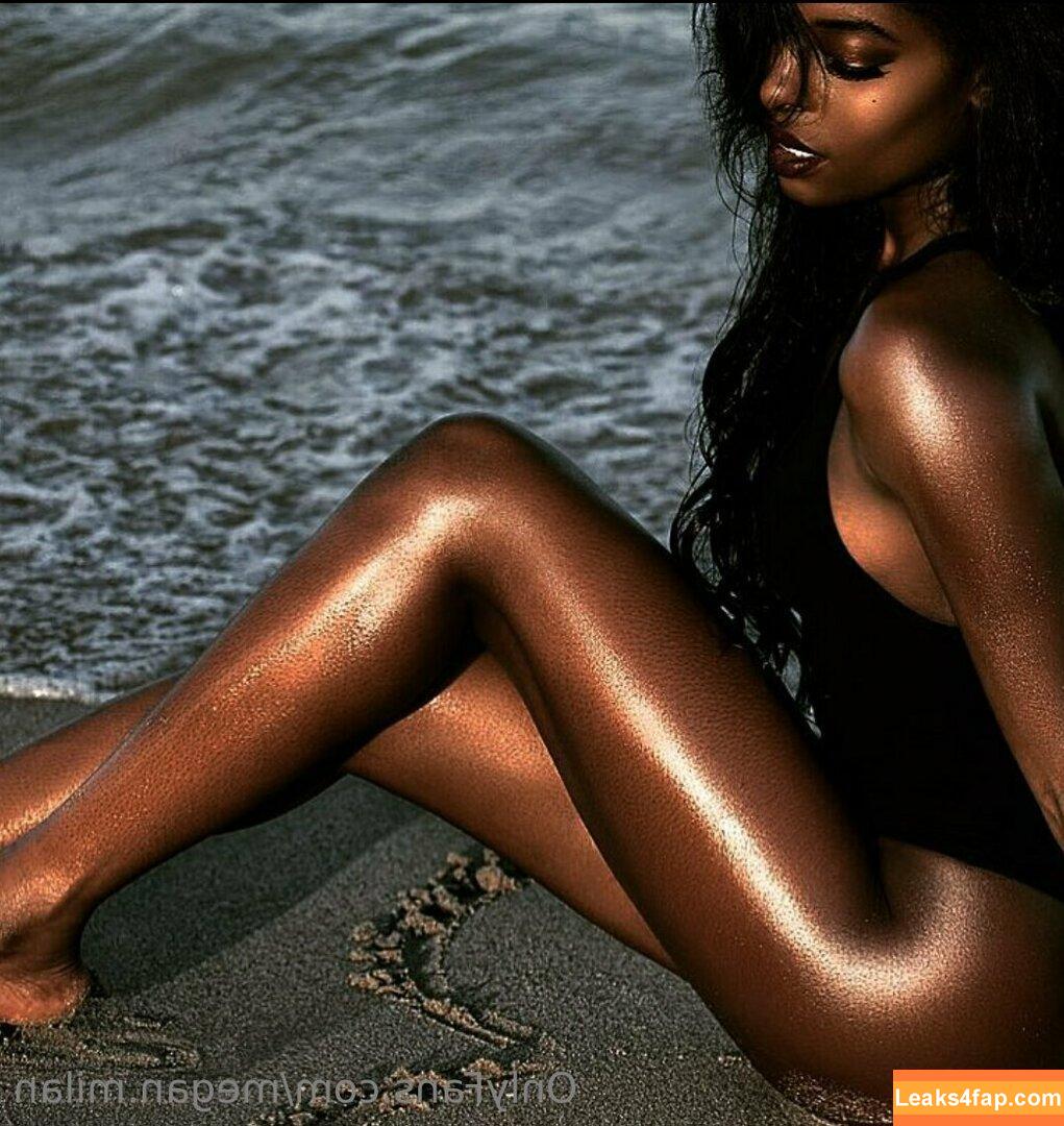Megan.Milan leaked photo photo #0076