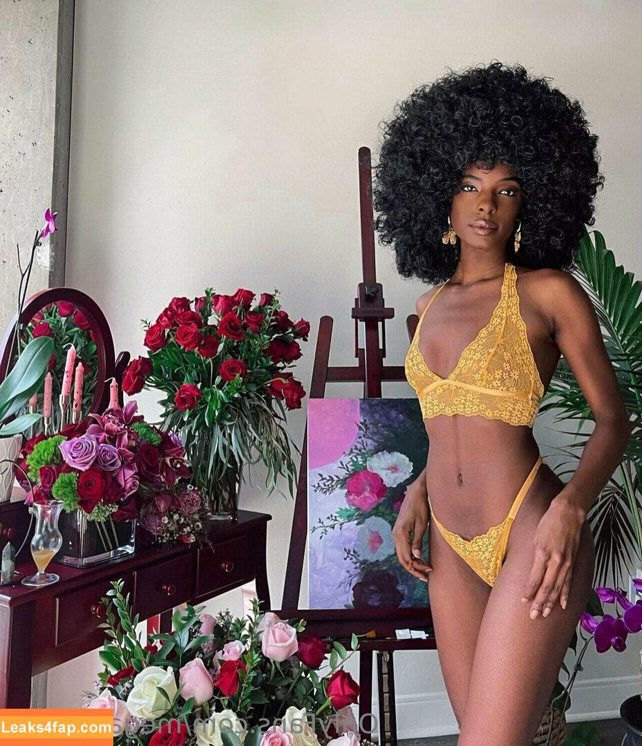 Megan.Milan leaked photo photo #0082