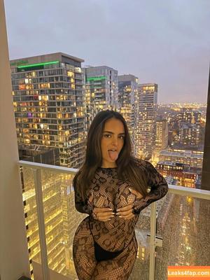 Megane Belanger photo #0015